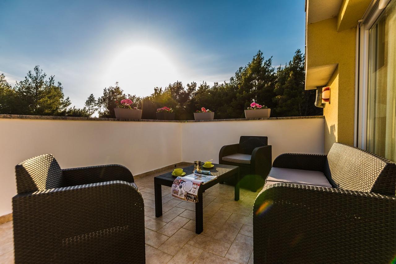 Apartments Villa Orion Kožino Exterior foto
